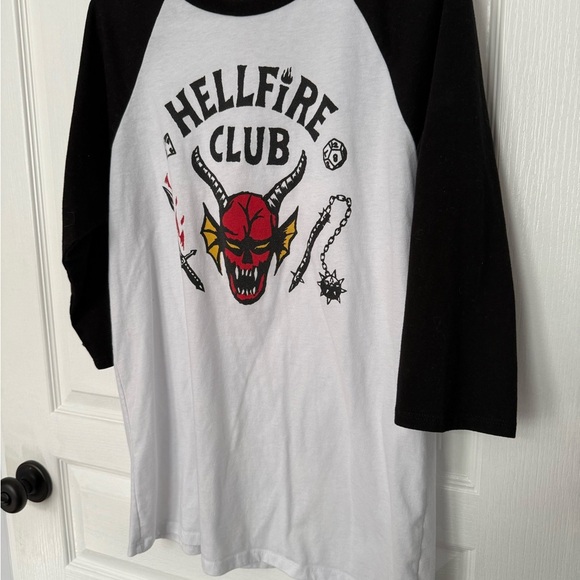 Hellfire Club Stranger Things Raglan T-Shirt - Picture 2 of 5